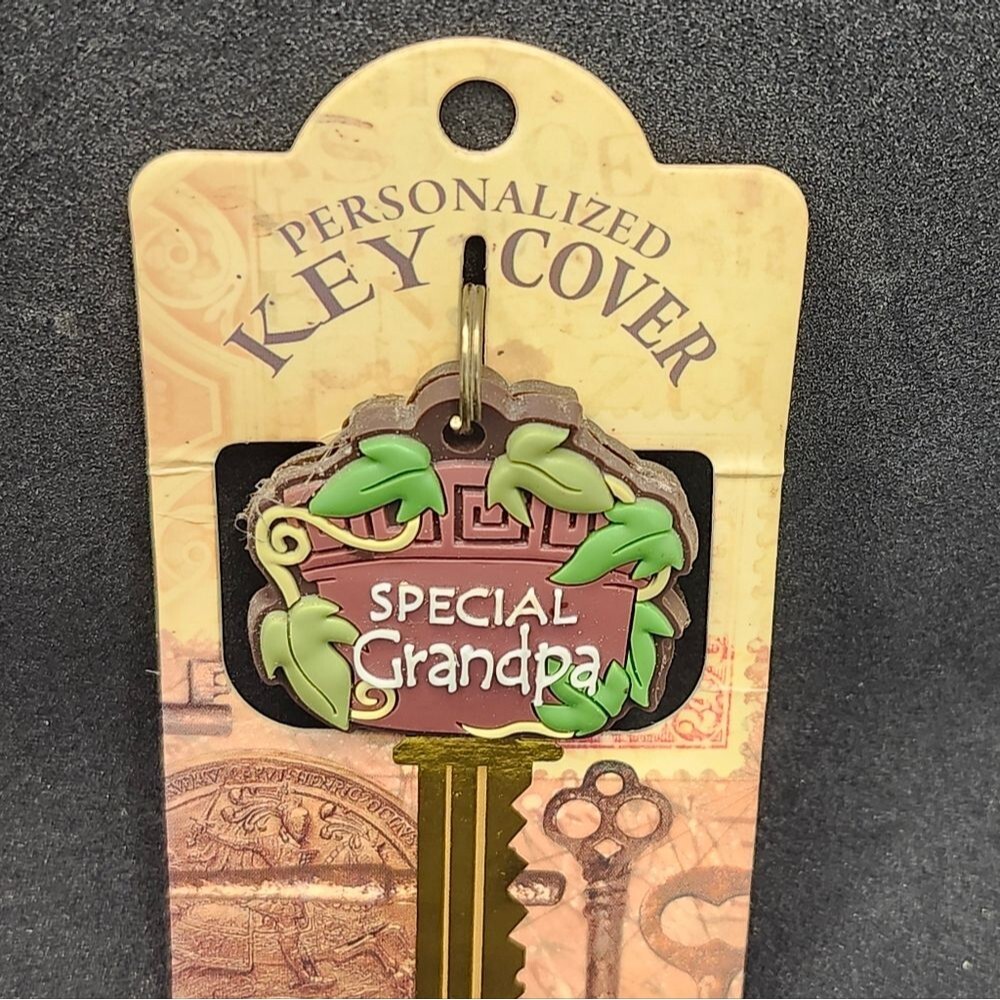 Special Grandpa Personalized Key Cover with Leaf Design